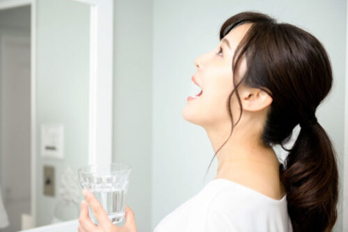 うがいのやり方